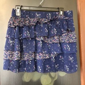 Old navy dark blue with flowers tiered mini skirt
